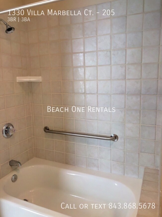 Building Photo - 1330 Villa Marbella Ct