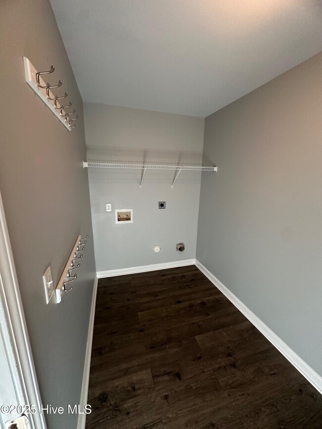 Building Photo - 2443 Kodiak Dr