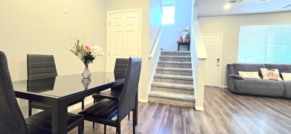 Strairs to 2nd floor - 5051 S Robb Ct