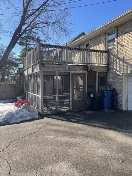 Building Photo - 6231 France Ave S