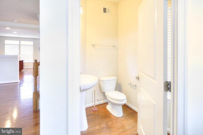 Building Photo - 6300 Santo Place