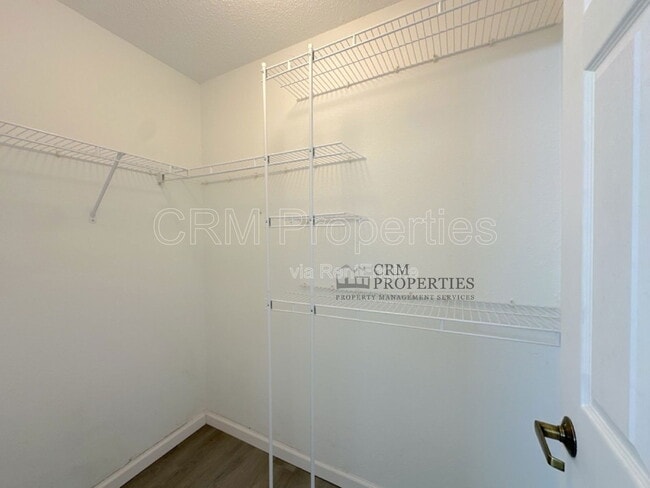 Building Photo - 4011 Highland Springs Dr