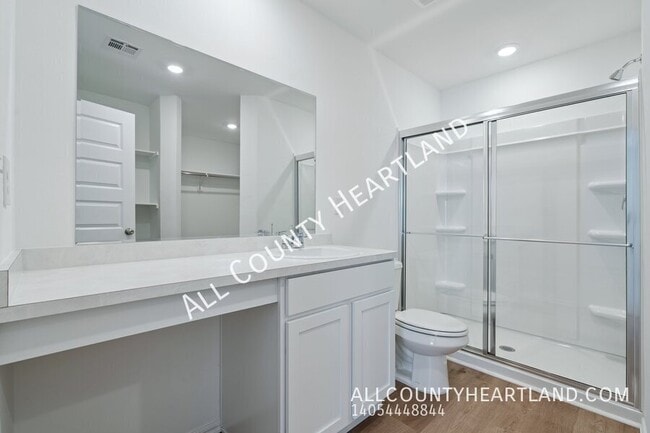 Building Photo - 12112 SW 36th St