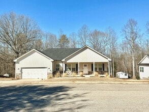 Building Photo - 208 Anchor Rd