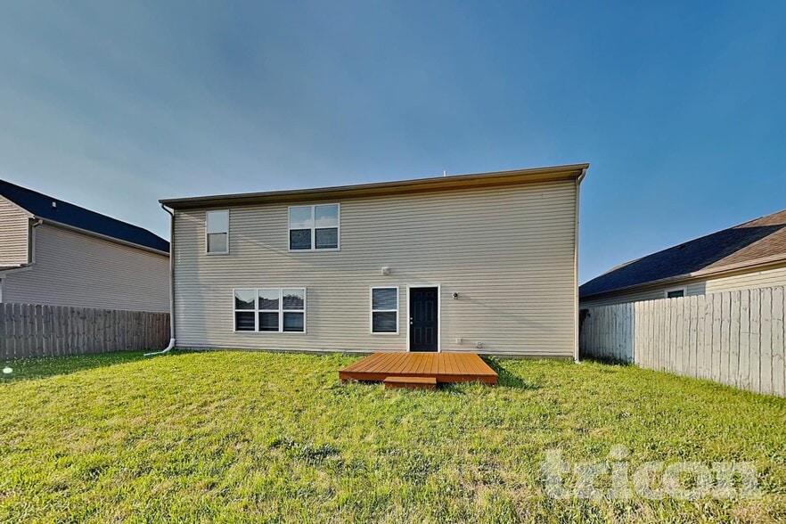 Building Photo - 11118 Waterfield Pl
