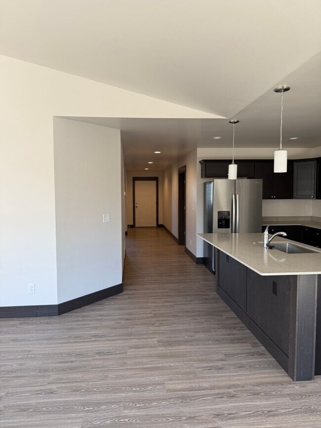 Building Photo - Brand New 3 Bed 2 Bath with double attache...