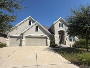 Building Photo - 467 Jacksdaw Dr