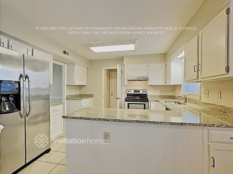 Building Photo - 9629 Stoney Hill Ln