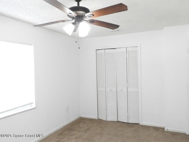 Building Photo - 1006 Wabash Rd SE