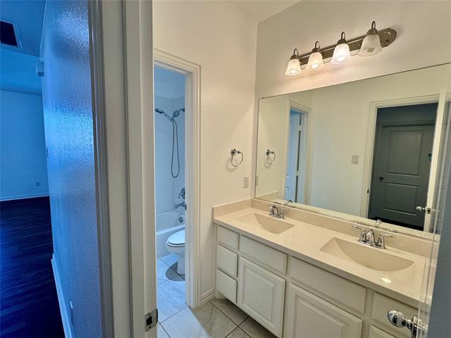 Building Photo - 16005 Canyon Ridge