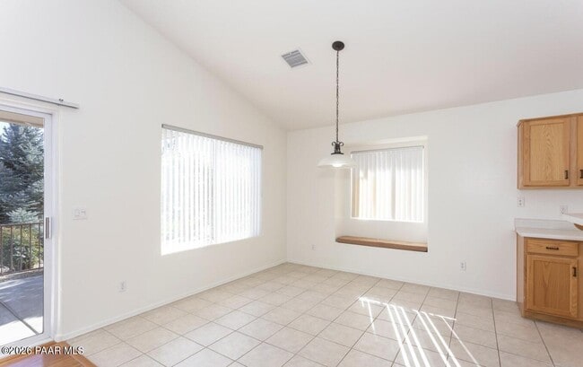 Building Photo - 1654 St Andrews Way