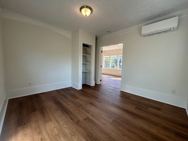 Building Photo - Welcome to your new home!