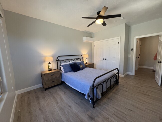 Building Photo - Hurricane Casita