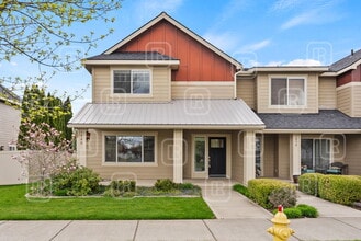 Building Photo - 1840 N Willamette Rd