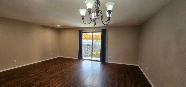Building Photo - Cul-de-sac Home in Established Neighborhood