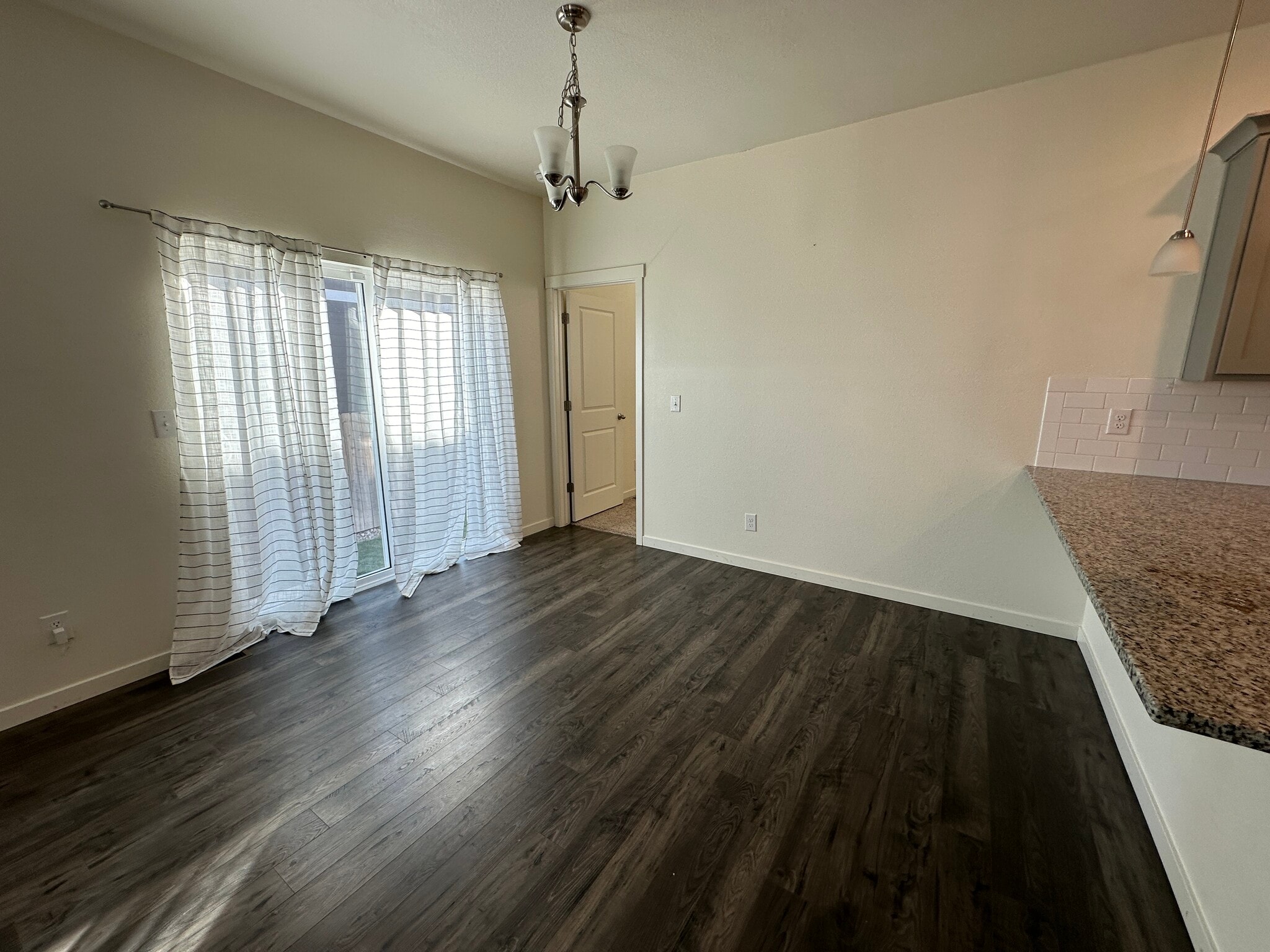 Building Photo - 10165 Castor Dr