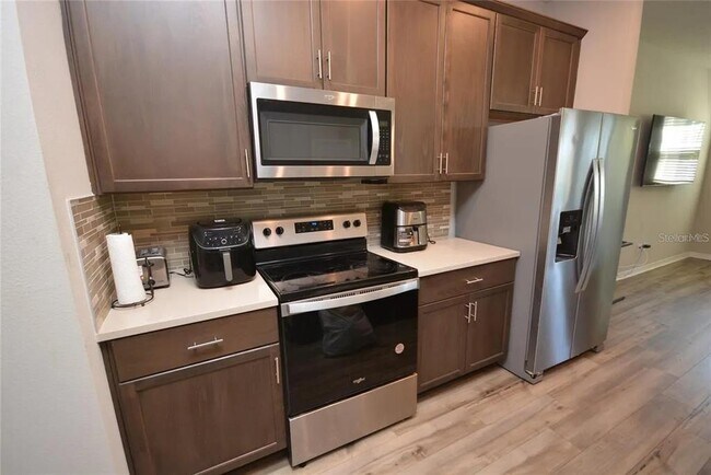 Building Photo - 968 Legacy Winds Way