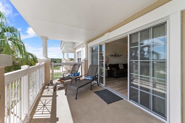 Building Photo - 1360 Centre Ct Ridge Dr