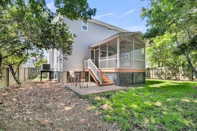 Building Photo - 1574 Ocean Neighbors Blvd