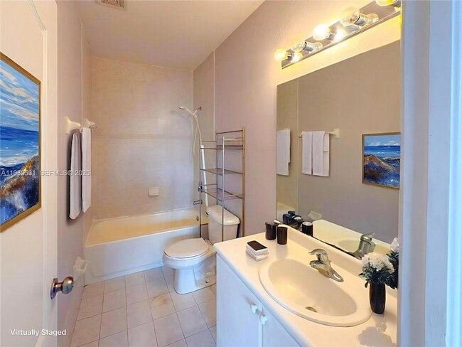 Building Photo - 1543 SE 25th St