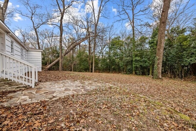 Building Photo - 933 T St