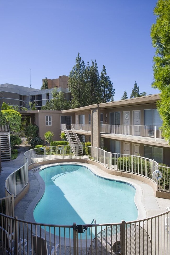 Interior Photo - Trade Winds Apartments