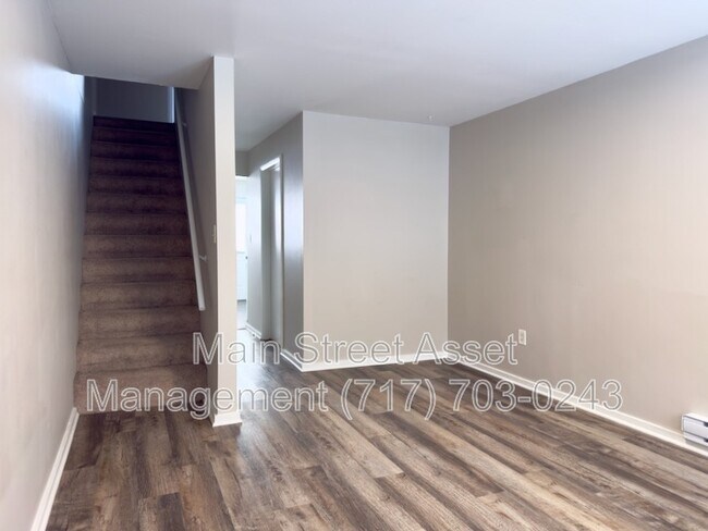 Building Photo - 31 Union St