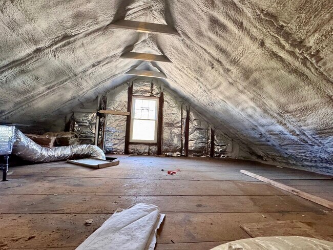 Building Photo - 57 Salem St