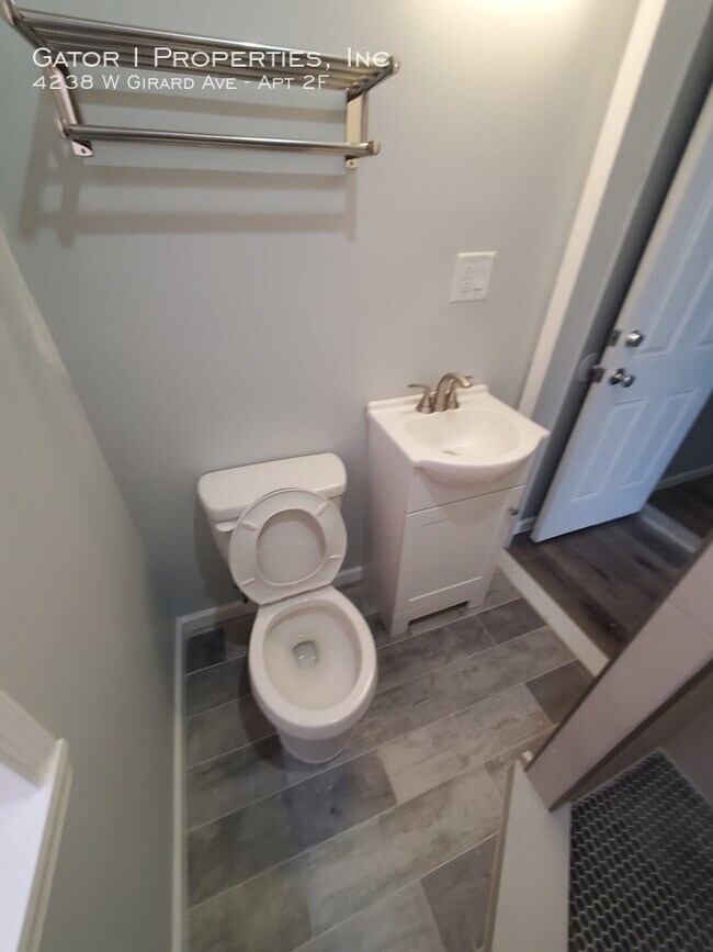 Picture of Large 1 Bedroom Apartment For Rent! - 4238 W Girard Ave Philadelphia PA ...