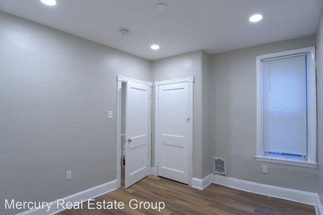 Building Photo - 3 br, 1 bath House - 1519 S 26th St