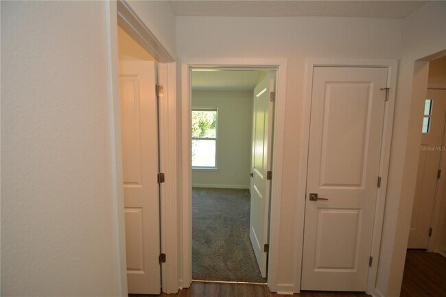 Building Photo - 12 Smokehouse Pl