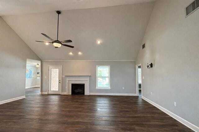 Building Photo - 107 Highland Ave