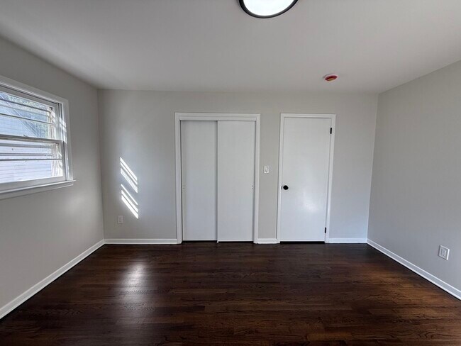 Building Photo - 1243 Whelan Pl