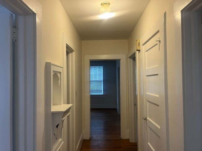 Building Photo - Waccamaw Avenue - Student Rental