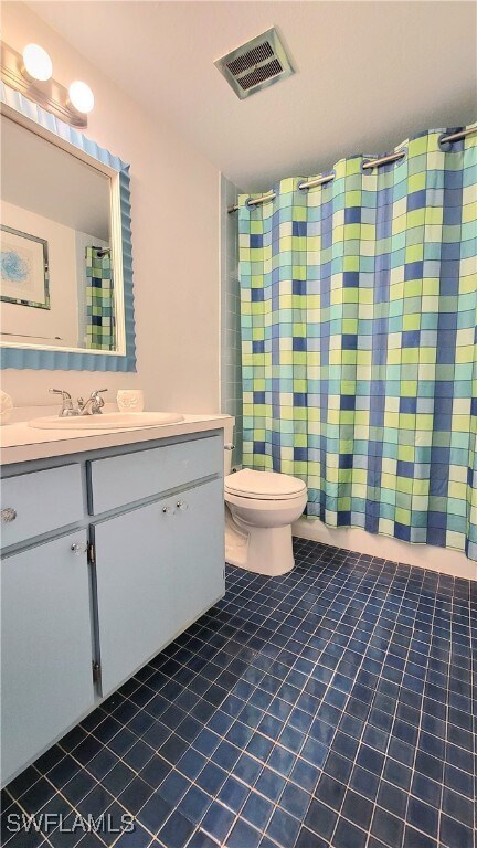 Building Photo - 300 Valley Stream Dr