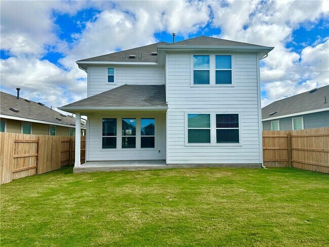 Building Photo - 195 Living Reef Dr