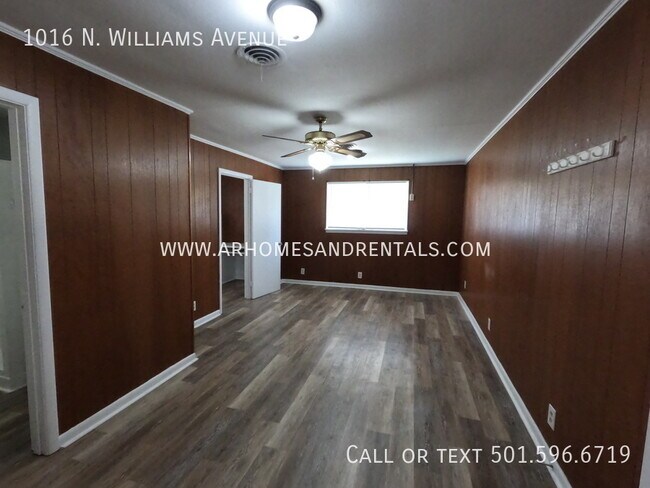 Building Photo - 1016 N. Williams Avenue | $1095 | 4 beds, ...
