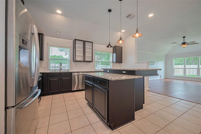 Building Photo - 11042 Sentry Ct