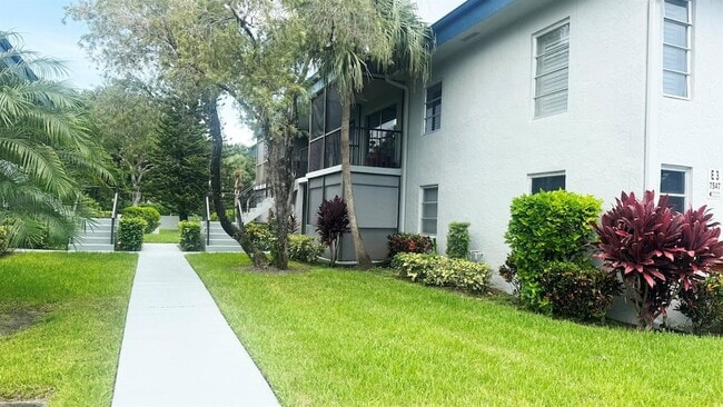 Building Photo - 7547 S Oriole Blvd