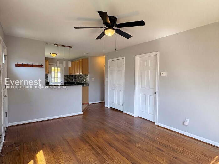 Building Photo - 7730 Emerson Rd