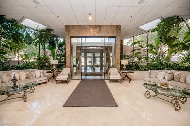 Building Photo - 3525 Sage Rd