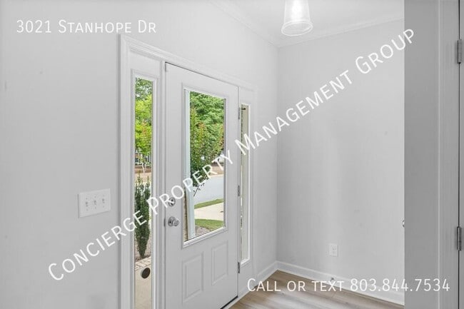 Building Photo - 3021 Stanhope Dr