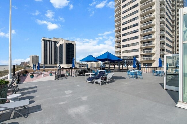 Building Photo - 3101 Boardwalk