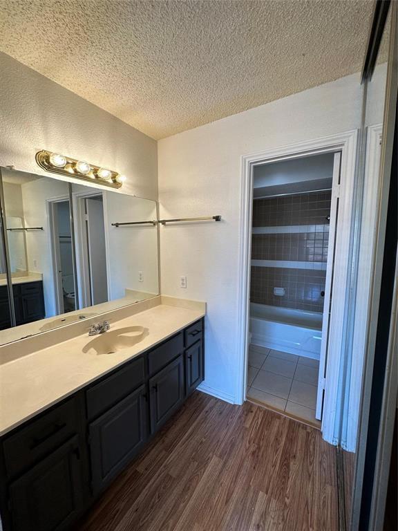 Building Photo - 200 Pecan Dr