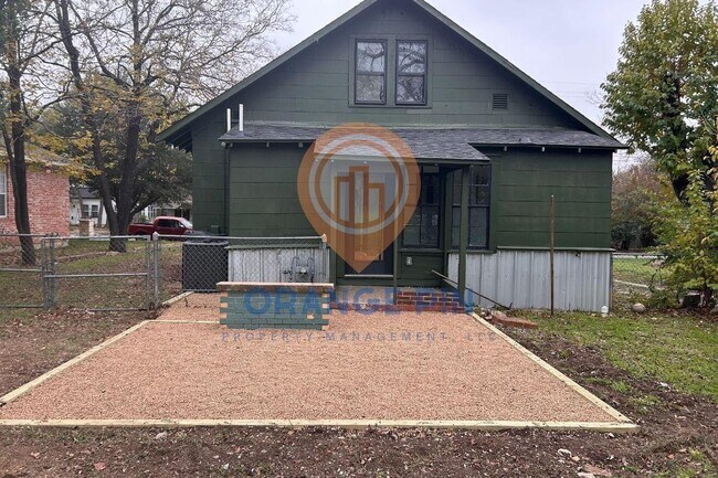 Building Photo - 2923 Morrow Ave