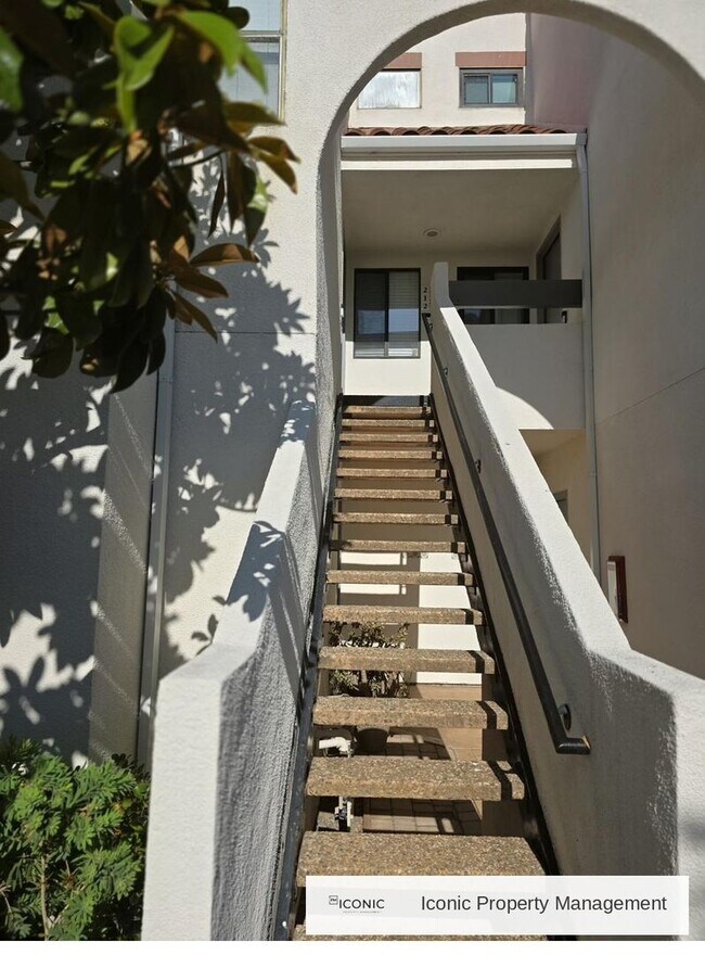Building Photo - 701 Kettner Blvd