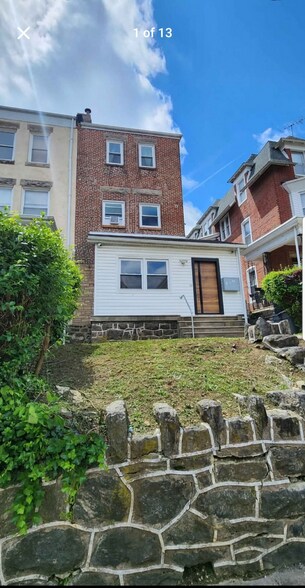 Building Photo - 822 Wynnewood Rd