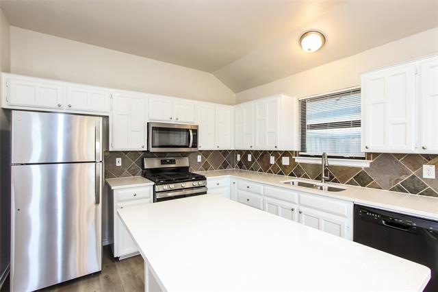 Building Photo - 9214 Chimneywood Dr