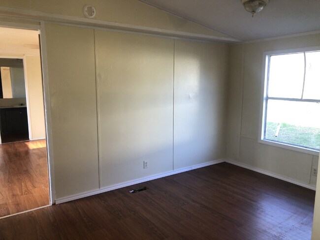 Building Photo - 3408 Briana Dr