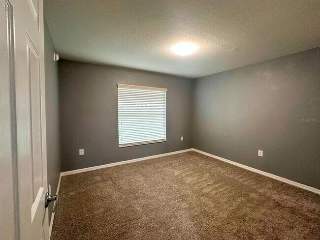 Building Photo - 3051 Golden Eagle Wy